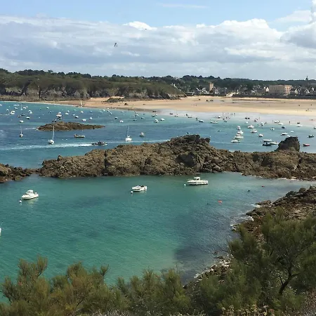 Holiday home Charmante Maison Proche *